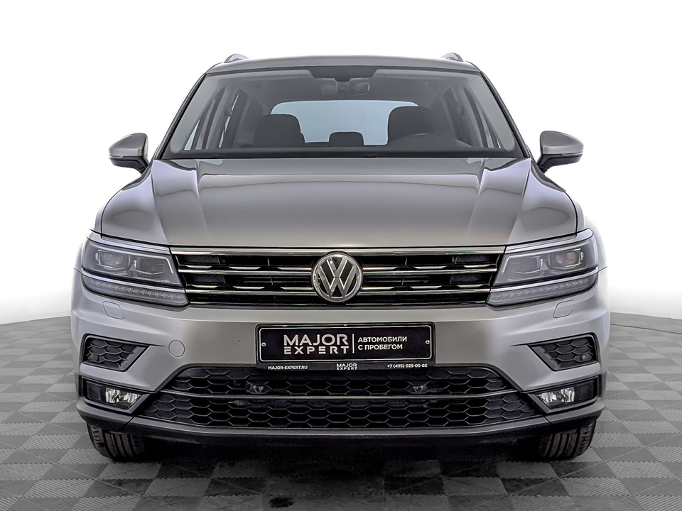 car-card-slide Volkswagen Tiguan 2018 89 711км фото №2