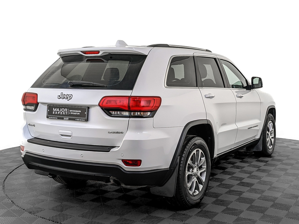 Jeep Grand Cherokee 2016 90 354км фото №5
