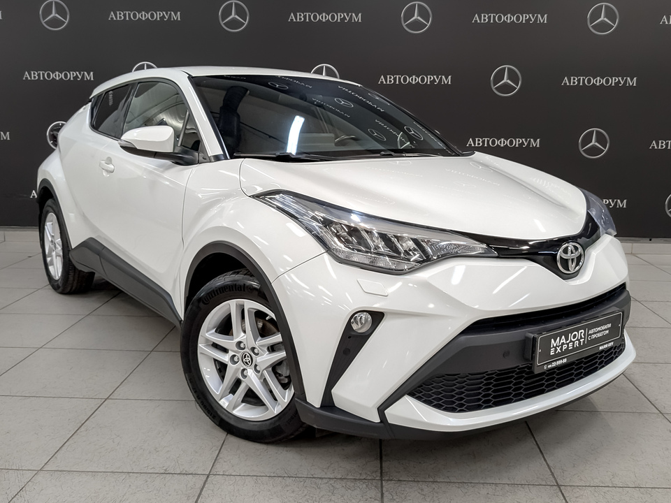 car-card-slide Toyota C-HR 2021 53 860км фото №3