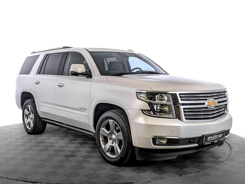 car-card-slide Chevrolet Tahoe 2020 86 765км фото №3