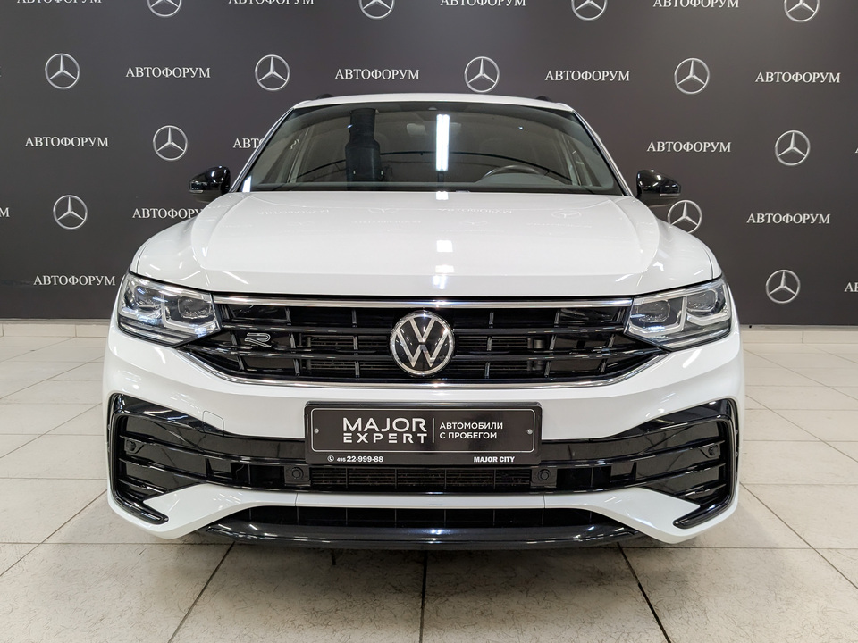 car-card-slide Volkswagen Tiguan 2021 36 292км фото №2