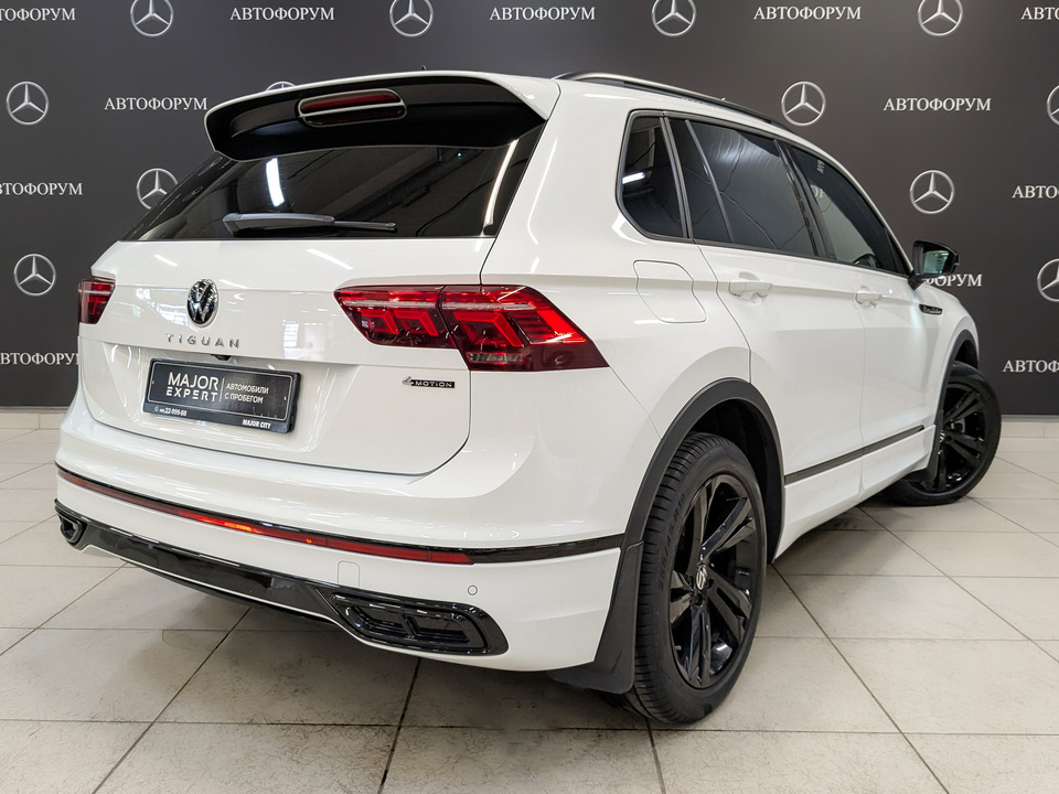car-card-slide Volkswagen Tiguan 2021 36 292км фото №5