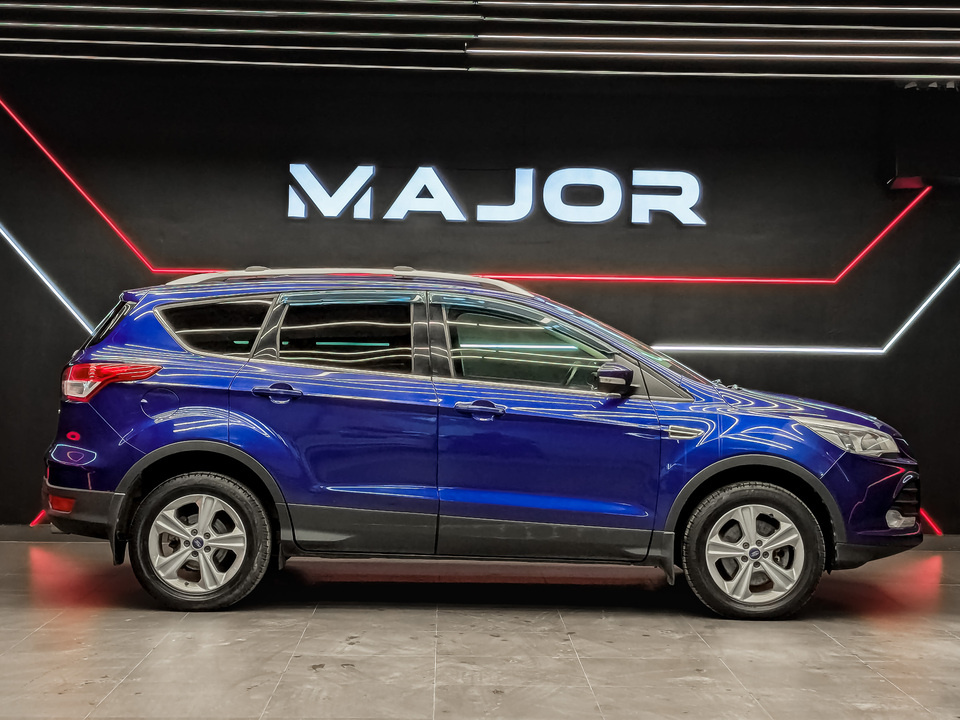 car-card-slide Ford Kuga 2016 92 565км фото №4
