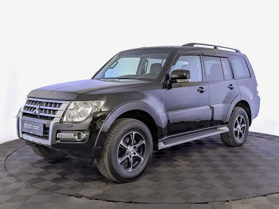 car-card-slide Mitsubishi Pajero 2018 73 200км фото №1
