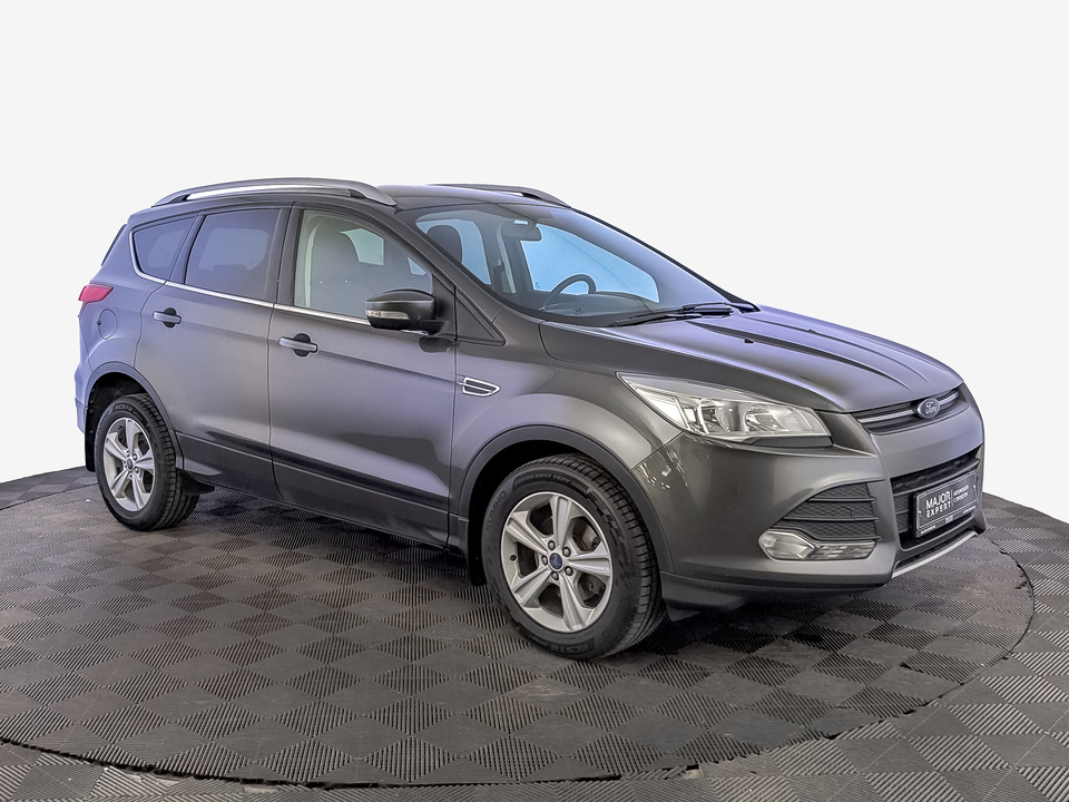 car-card-slide Ford Kuga 2016 104 319км фото №3