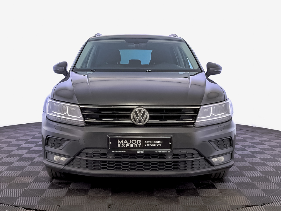 car-card-slide Volkswagen Tiguan 2017 203 910км фото №2
