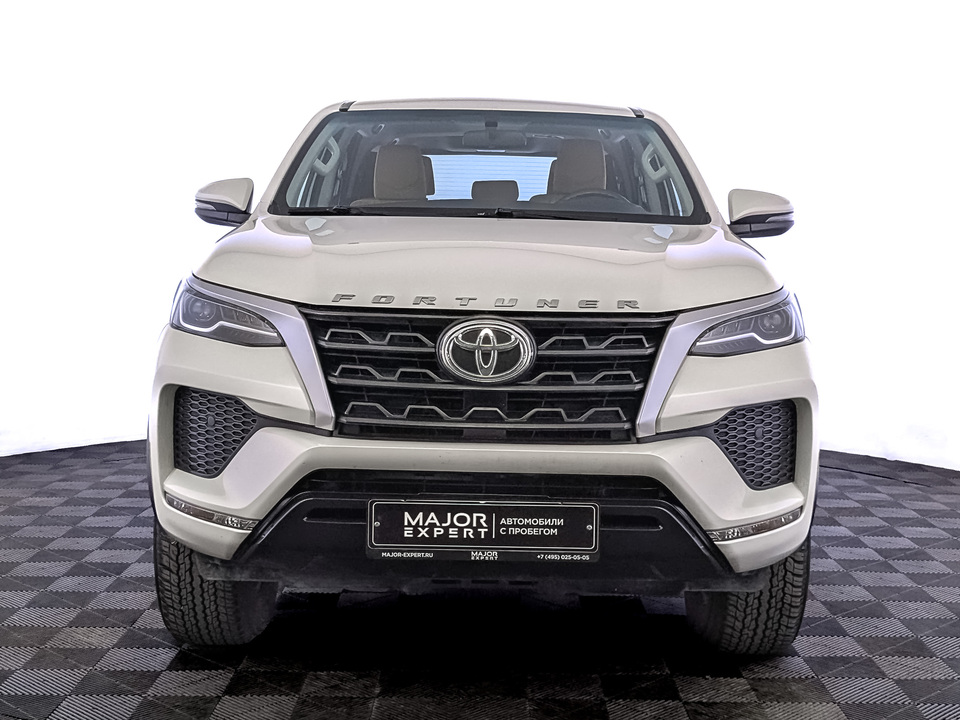 Toyota Fortuner 2022 23 477км фото №2
