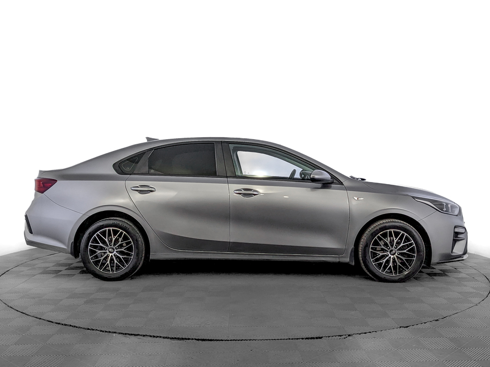 Kia Cerato 2018 180 204км фото №4