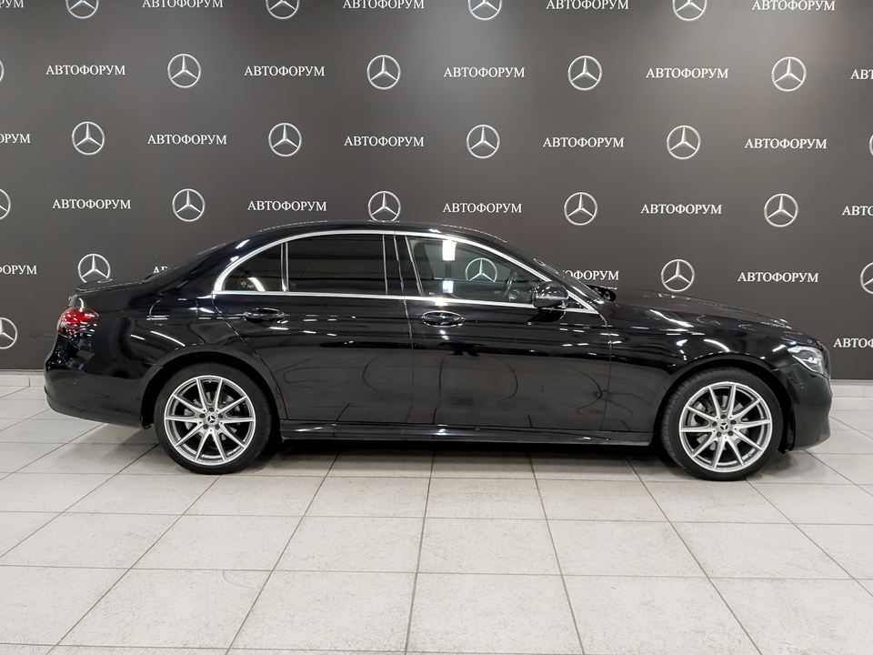 Mercedes-Benz E-Класс 2021 185 000км фото №4