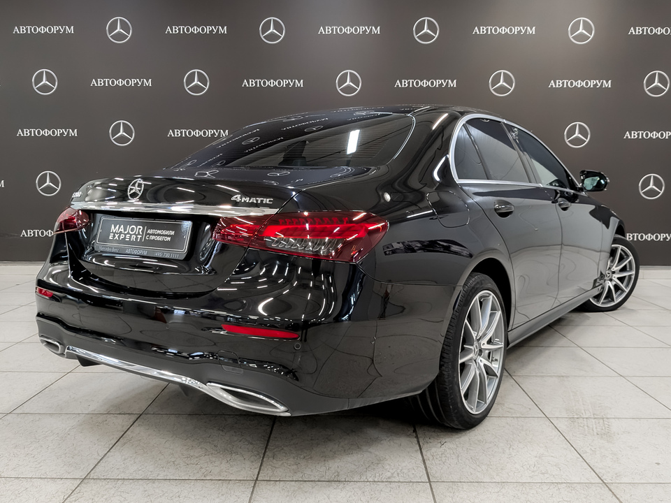 Mercedes-Benz E-Класс 2021 185 000км фото №5