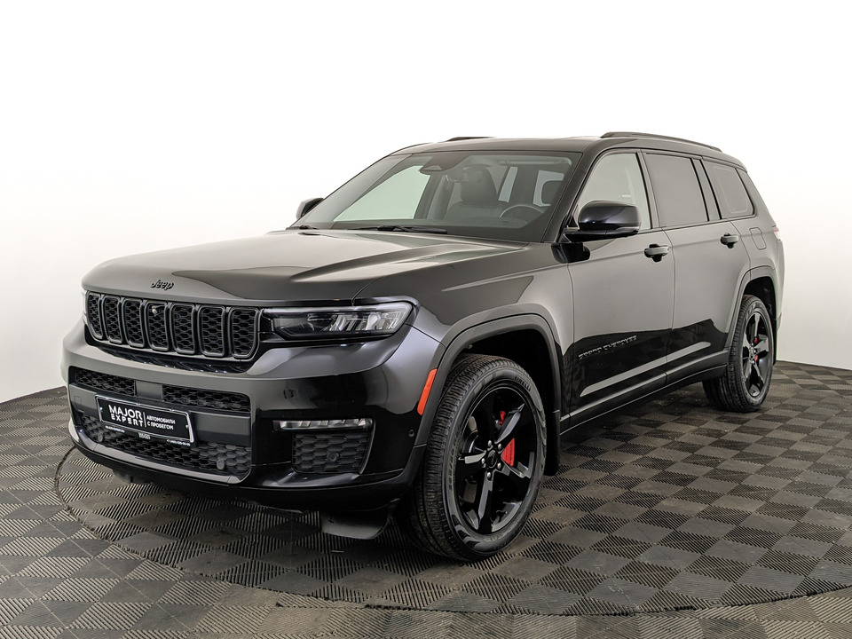 Jeep Grand Cherokee 2022 61 100км фото №1