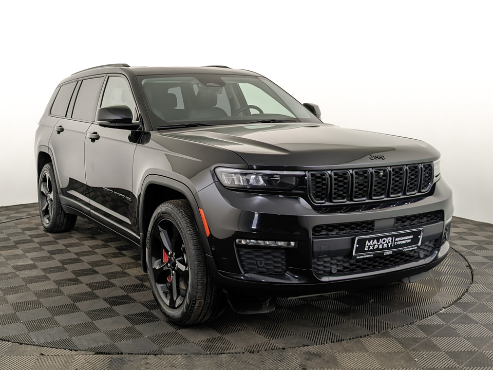 Jeep Grand Cherokee 2022 61 100км фото №3