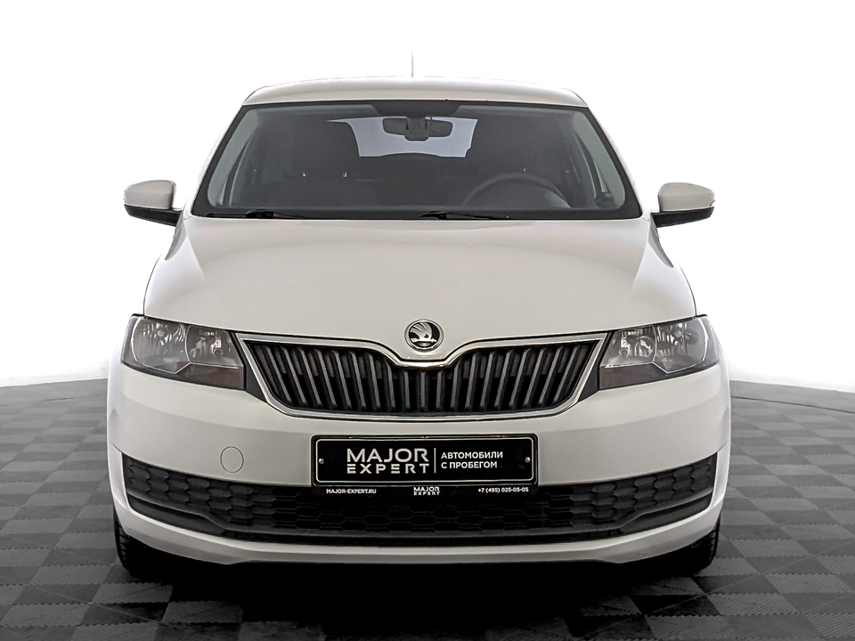 car-card-slide Skoda Rapid 2019 165 852км фото №2