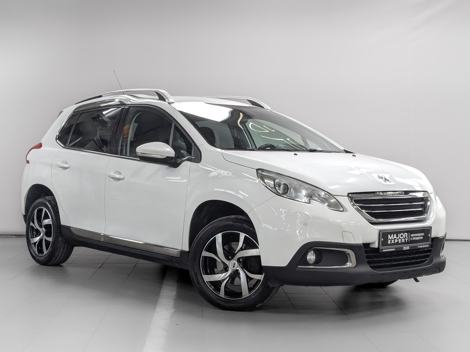 car-card-slide Peugeot 2008 2016 139 520км фото №3