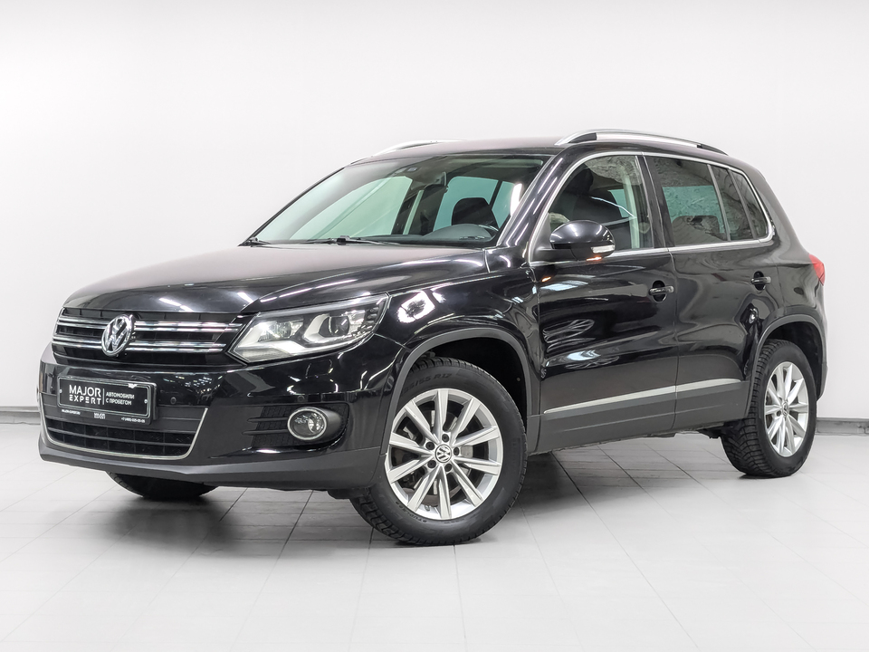 car-card-slide Volkswagen Tiguan 2013 92 227км фото №1