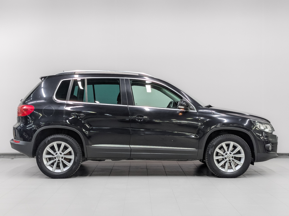 car-card-slide Volkswagen Tiguan 2013 92 227км фото №4