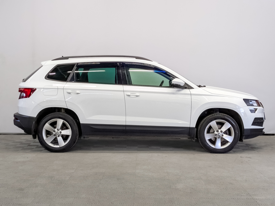car-card-slide Skoda Karoq 2020 99 229км фото №4