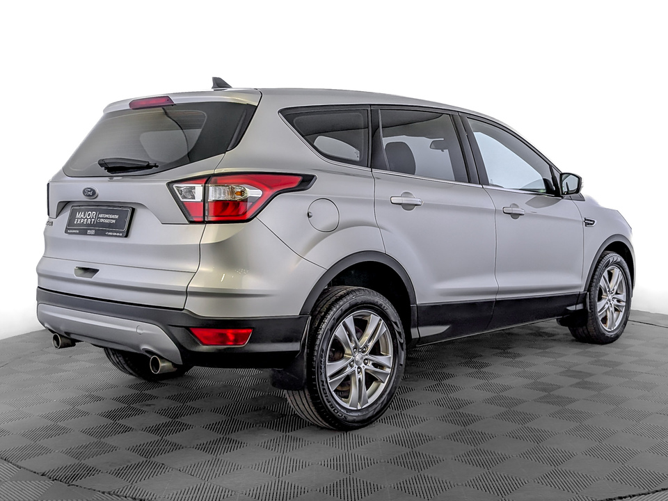 car-card-slide Ford Kuga 2018 71 174км фото №5