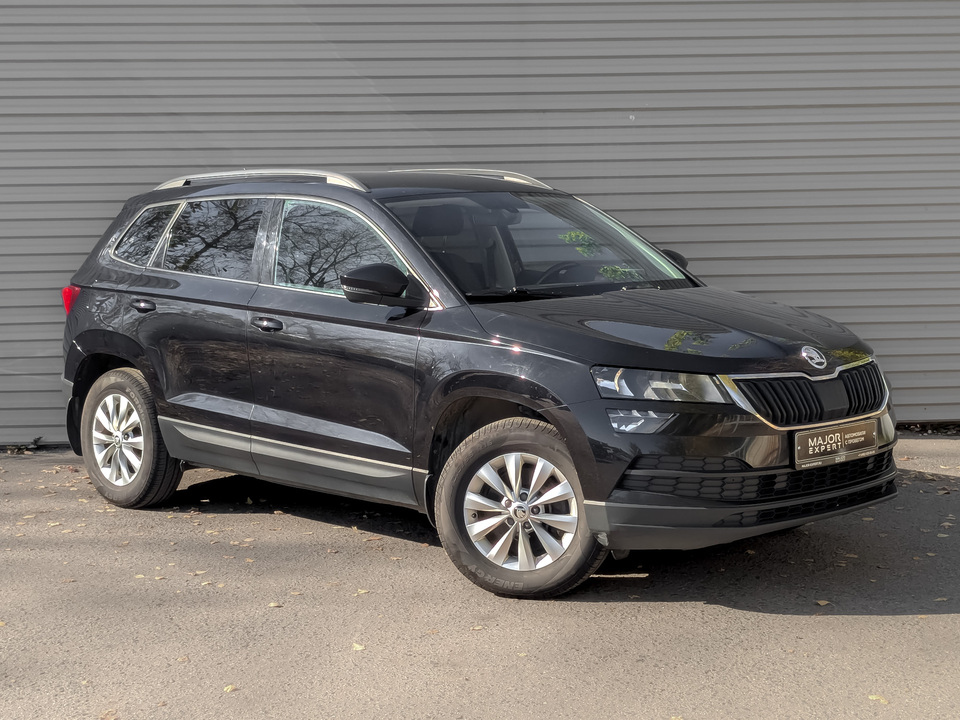 car-card-slide Skoda Karoq 2020 142 500км фото №3
