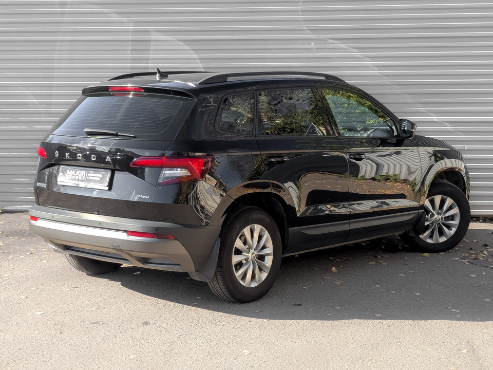 car-card-slide Skoda Karoq 2020 142 500км фото №5