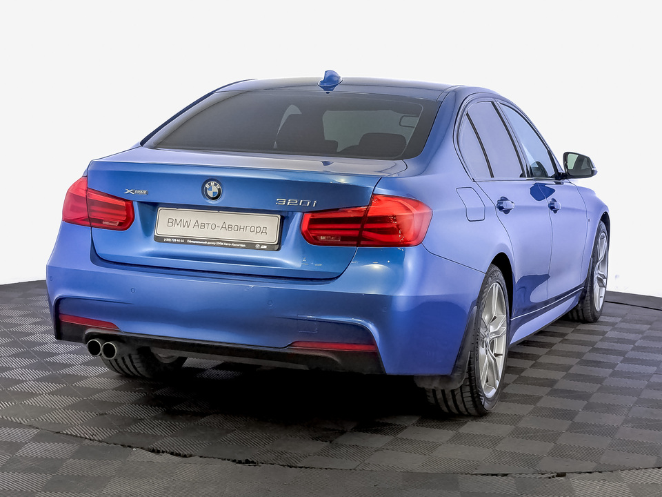 car-card-slide BMW 3 серии 2018 94 711км фото №5