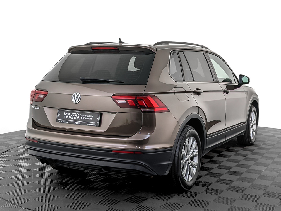 car-card-slide Volkswagen Tiguan 2018 37 000км фото №5
