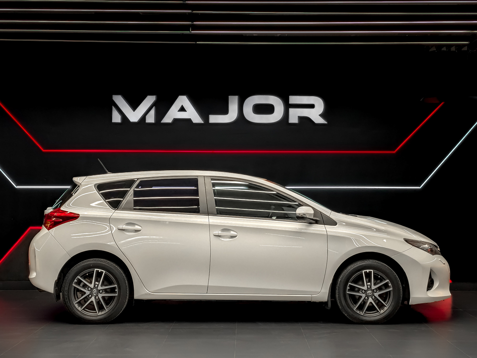 Toyota Auris 2014 90 640км фото №4