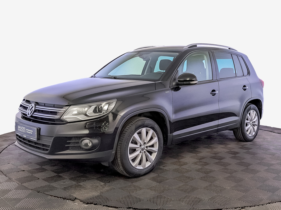 car-card-slide Volkswagen Tiguan 2016 107 767км фото №1