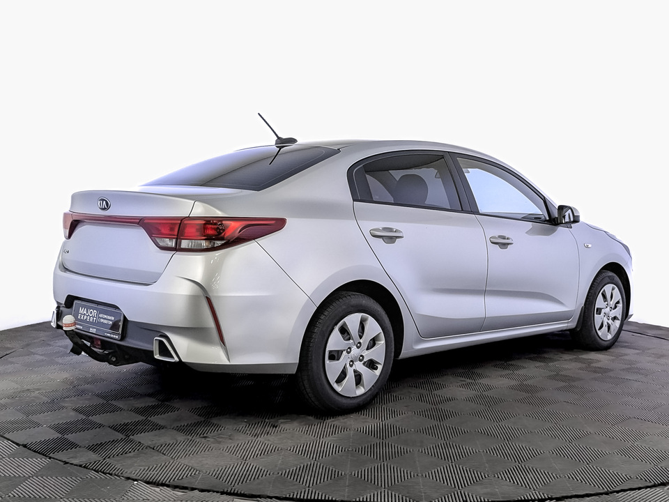 car-card-slide Kia Rio 2021 101 768км фото №5