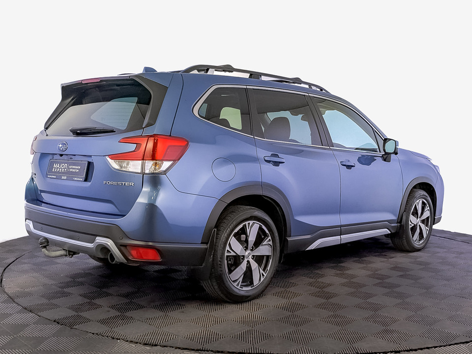 car-card-slide Subaru Forester 2021 128 837км фото №5