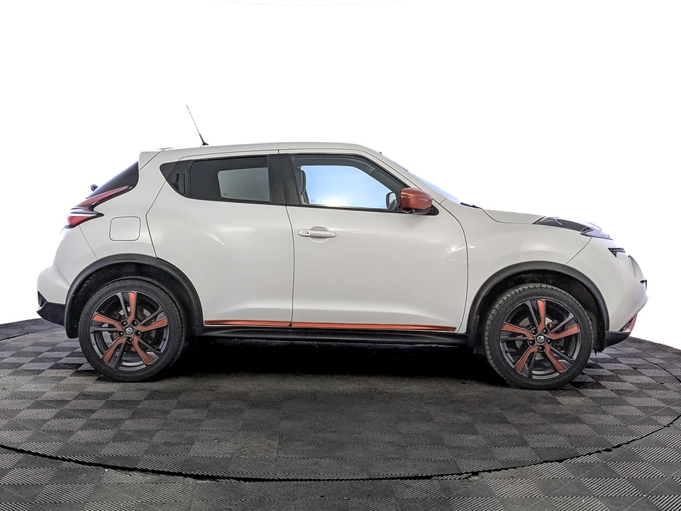 car-card-slide Nissan Juke 2018 192 377км фото №4