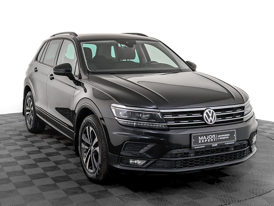 car-card-slide Volkswagen Tiguan 2019 181 317км фото №3