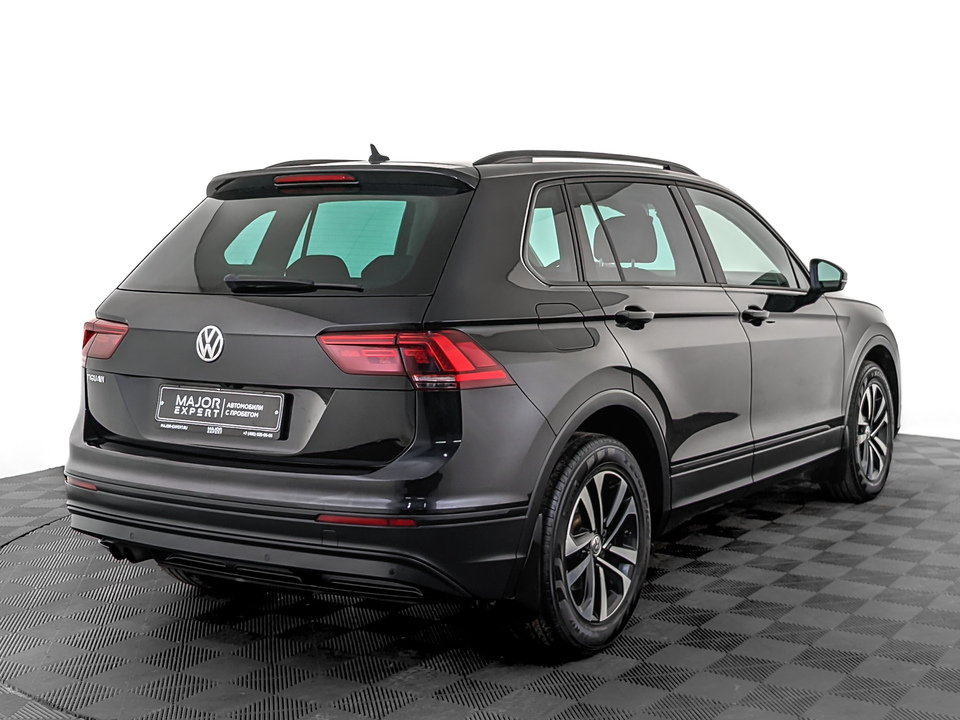 car-card-slide Volkswagen Tiguan 2019 181 317км фото №5