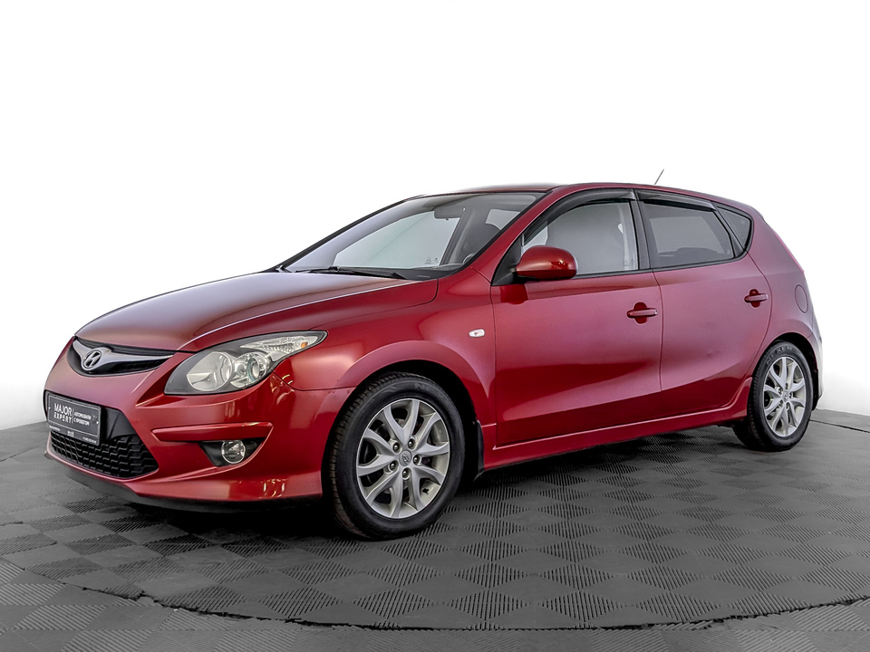 car-card-slide Hyundai i30 2010 122 816км фото №1