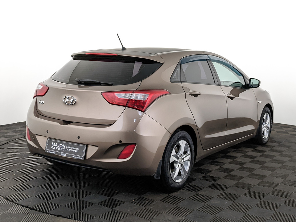 Hyundai i30 2013 90 915км фото №5
