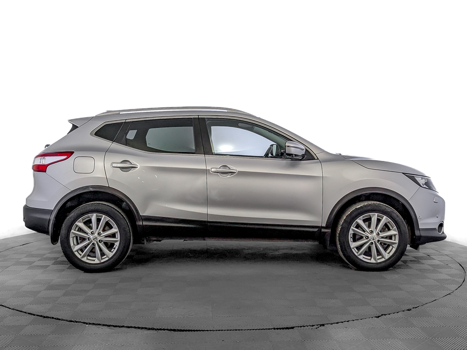 car-card-slide Nissan Qashqai 2018 82 500км фото №4
