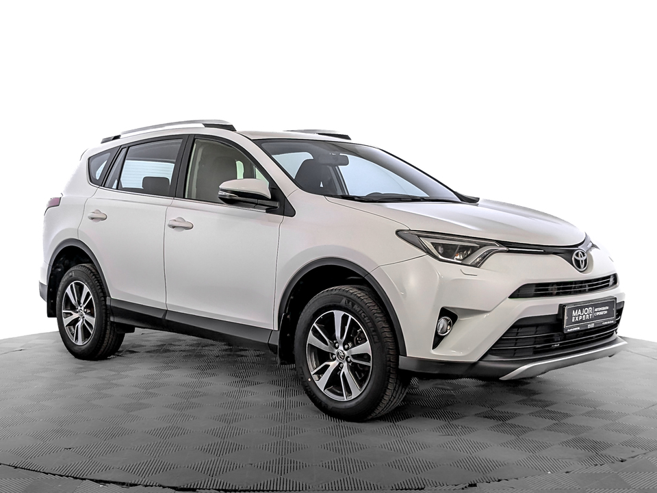 car-card-slide Toyota Rav-4 2015 111 772км фото №3