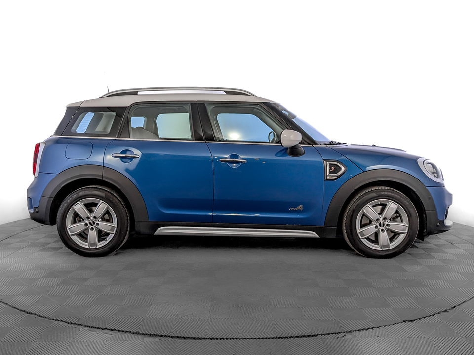 car-card-slide Mini Countryman 2019 77 588км фото №4