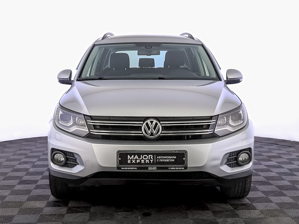car-card-slide Volkswagen Tiguan 2012 141 671км фото №2