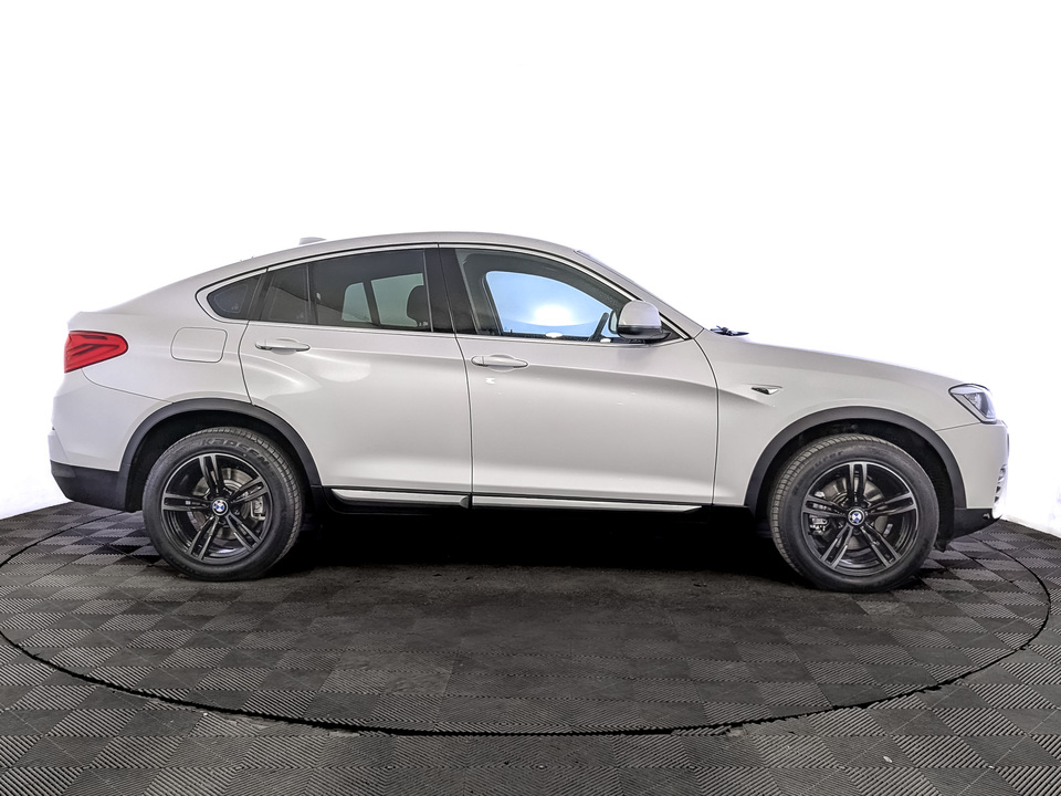 car-card-slide BMW X4 2018 79 200км фото №4