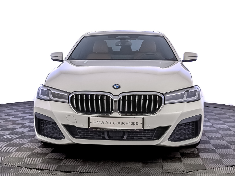 car-card-slide BMW 5 серии 2021 43 290км фото №2