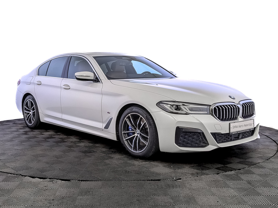 car-card-slide BMW 5 серии 2021 43 290км фото №3