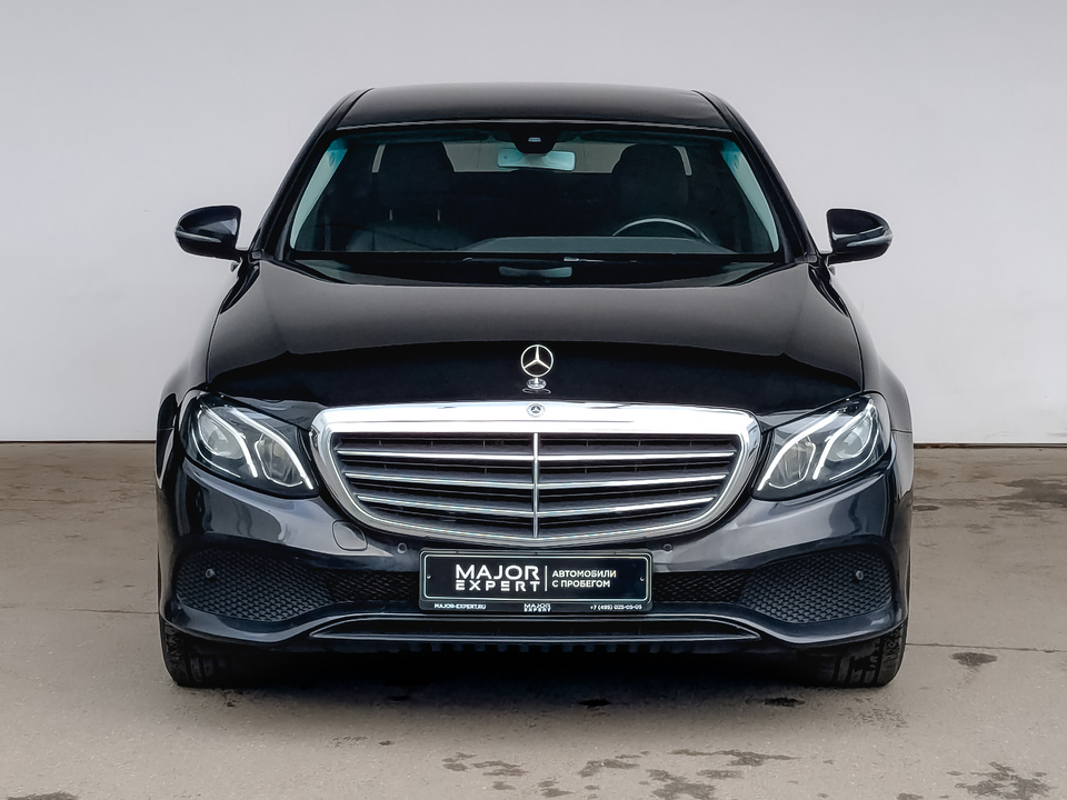 car-card-slide Mercedes-Benz E-Класс 2020 182 524км фото №2