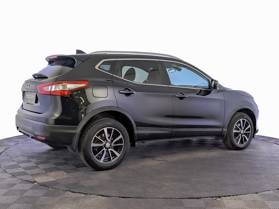 car-card-slide Nissan Qashqai 2017 135 000км фото №5