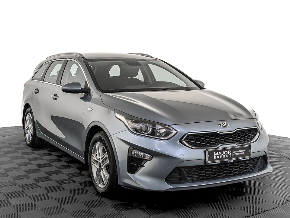 car-card-slide Kia Ceed 2020 144 124км фото №3