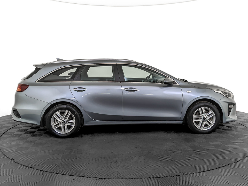 car-card-slide Kia Ceed 2020 144 124км фото №4