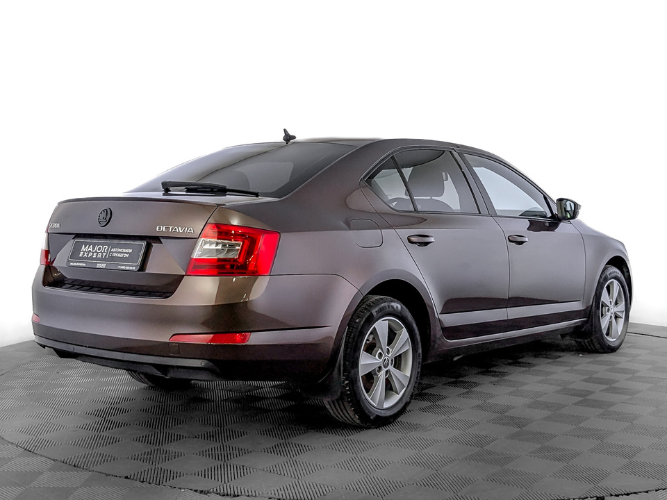 car-card-slide Skoda Octavia 2014 129 432км фото №5