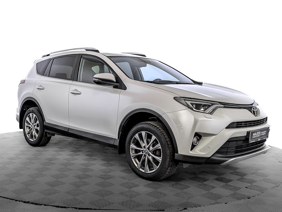 car-card-slide Toyota Rav-4 2016 122 999км фото №3