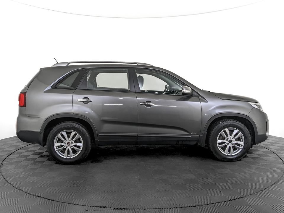 car-card-slide Kia Sorento 2014 97 776км фото №4