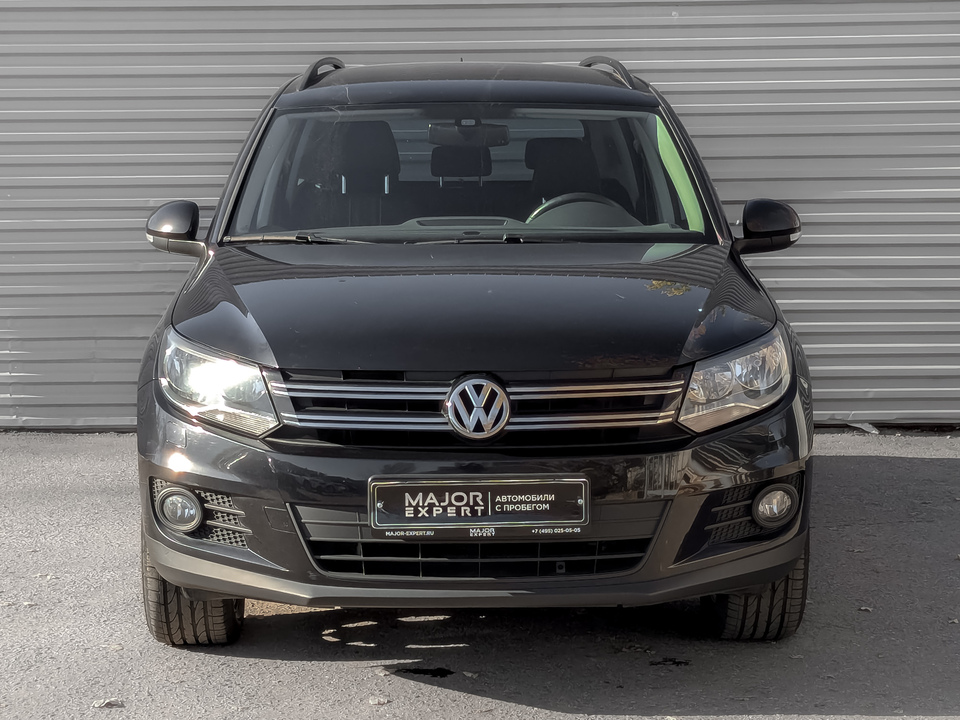 car-card-slide Volkswagen Tiguan 2016 39 114км фото №2